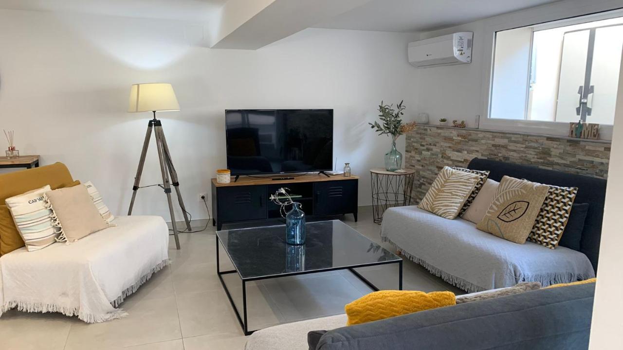 شقة Rodhes Playa B-1 روساس المظهر الخارجي الصورة