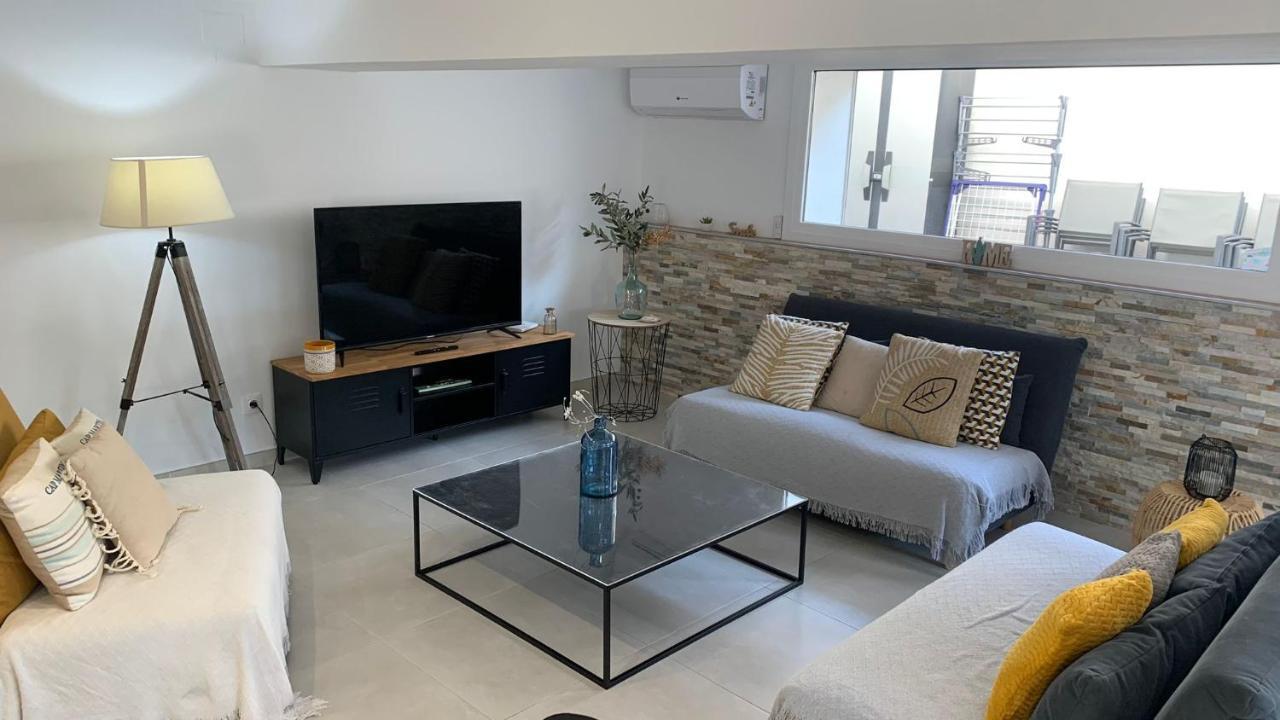 شقة Rodhes Playa B-1 روساس المظهر الخارجي الصورة
